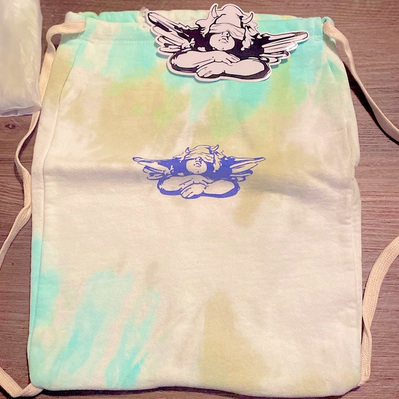 “Boy’s Lie” Drawstring Backpack “UNRELEASED” - Picture 1 of 5